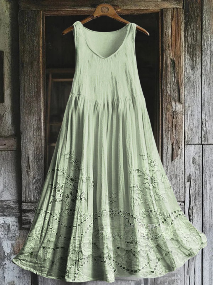 Margaux – English embroidery dress