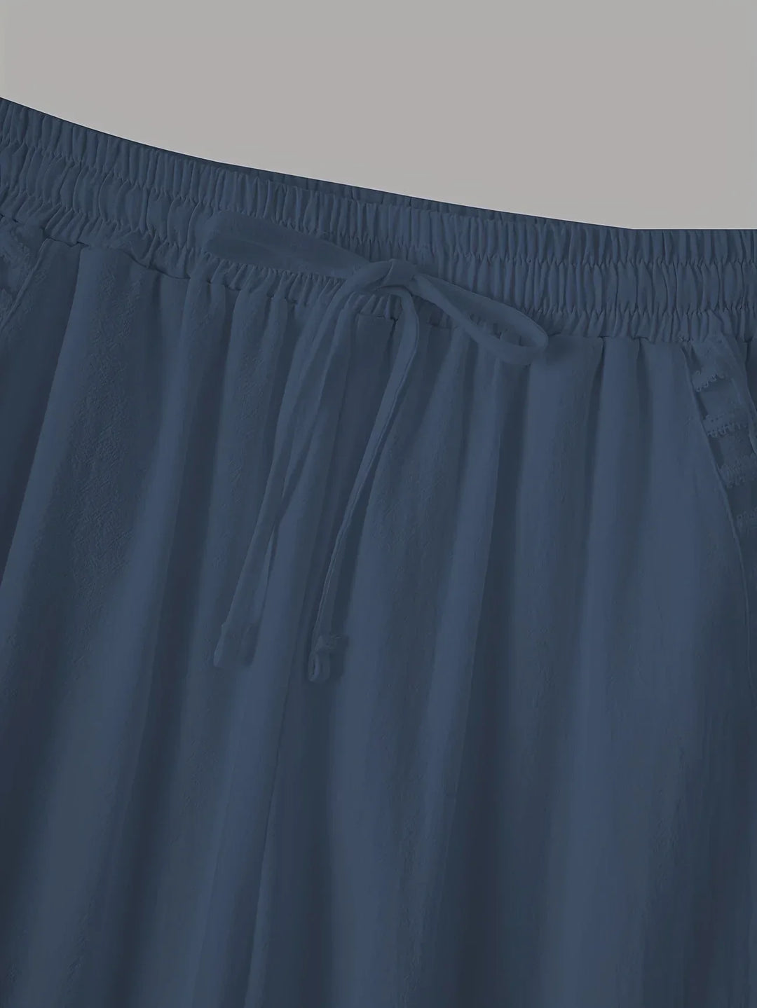 Tracey Contrast Trim Cropped Pants